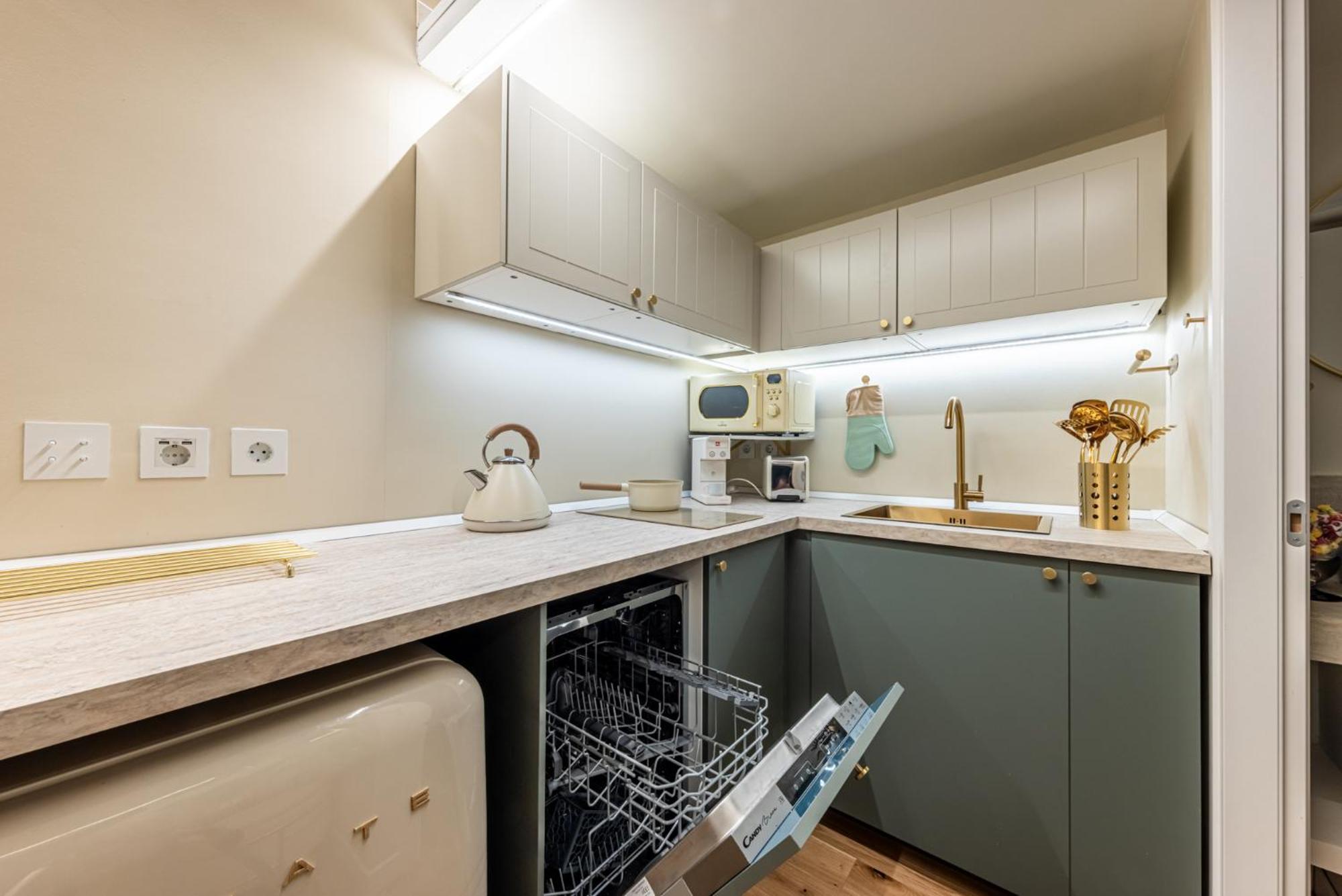 Stylish Monolocale Apartment Mailand